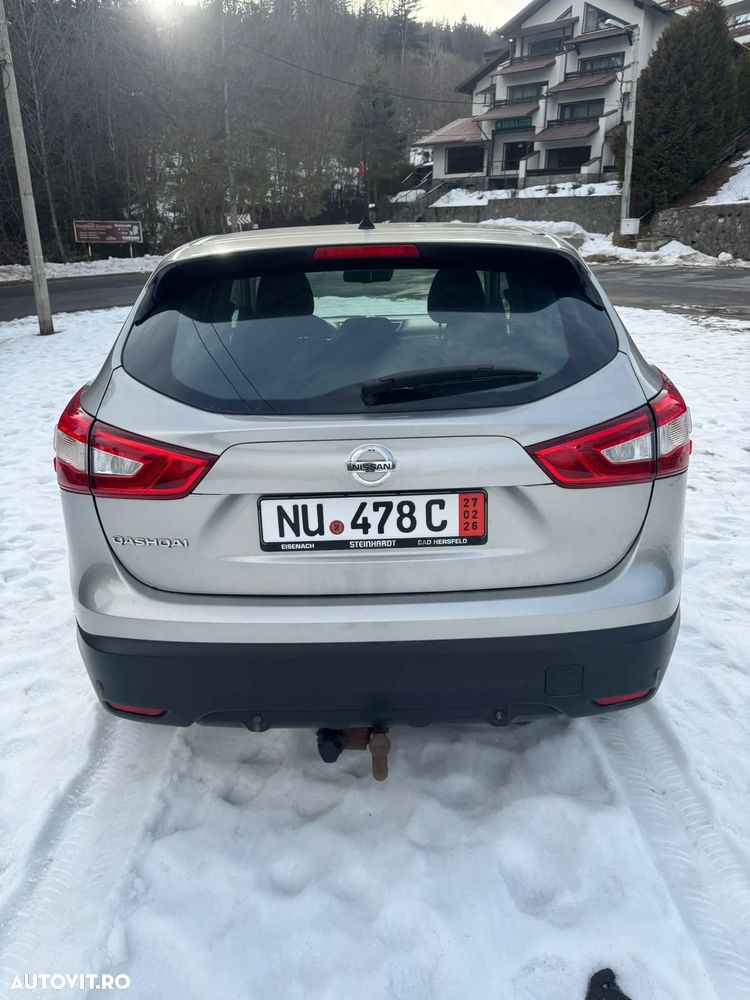 Nissan Qashqai 1.6 DCI ALL-MODE 4x4i N-Connecta - 6