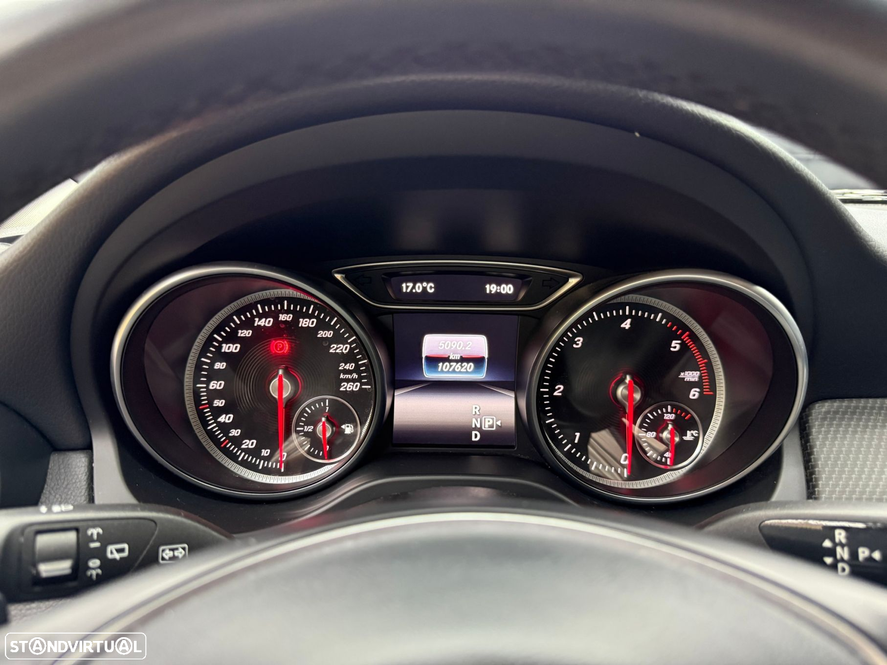 Mercedes-Benz GLA 200 (CDI) d 7G-DCT Urban - 26