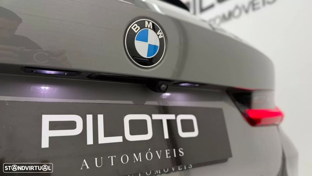 BMW 320 - 18