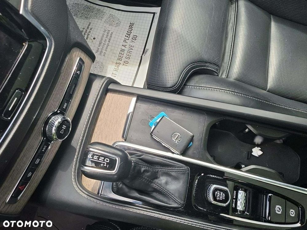 Volvo XC 90 T6 AWD Inscription - 11