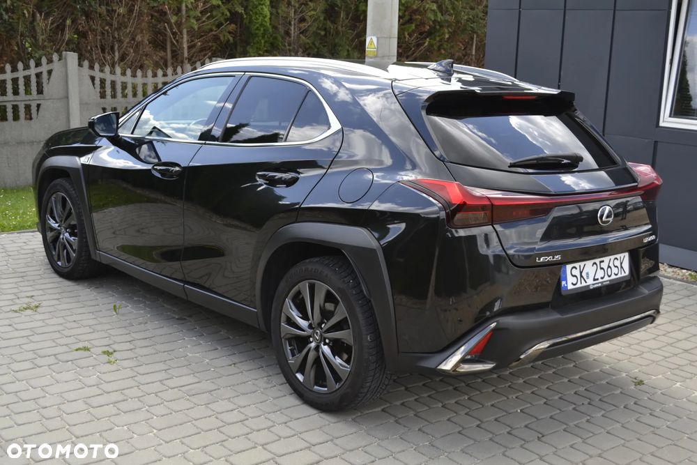 Lexus UX 200 GPF F Sport Design 2WD - 18