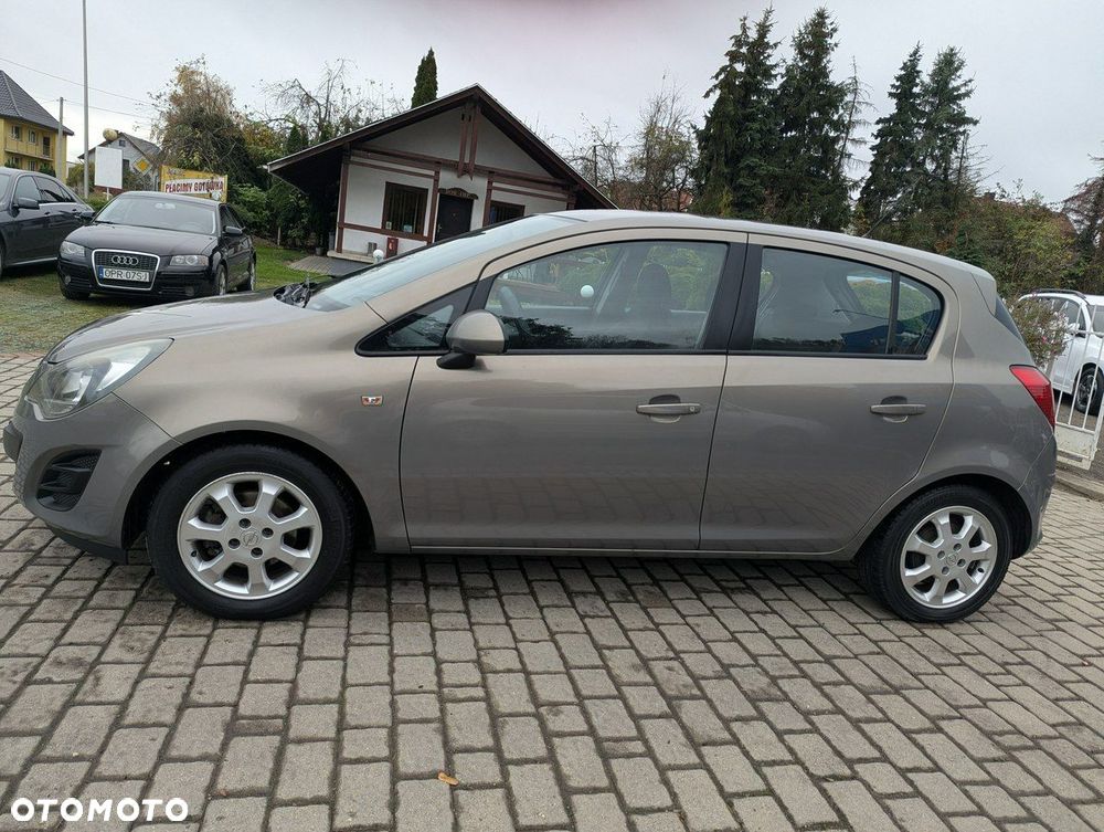Opel Corsa - 9