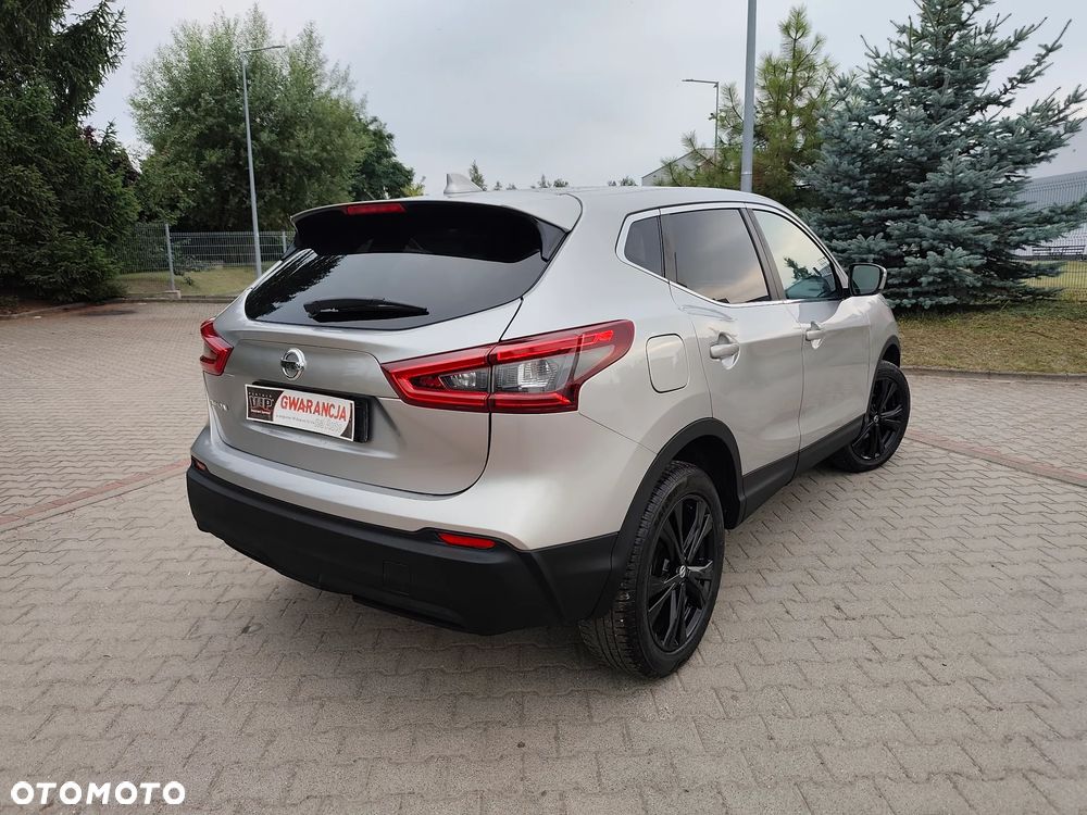 Nissan Qashqai 1.6 dCi DPF tekna - 4