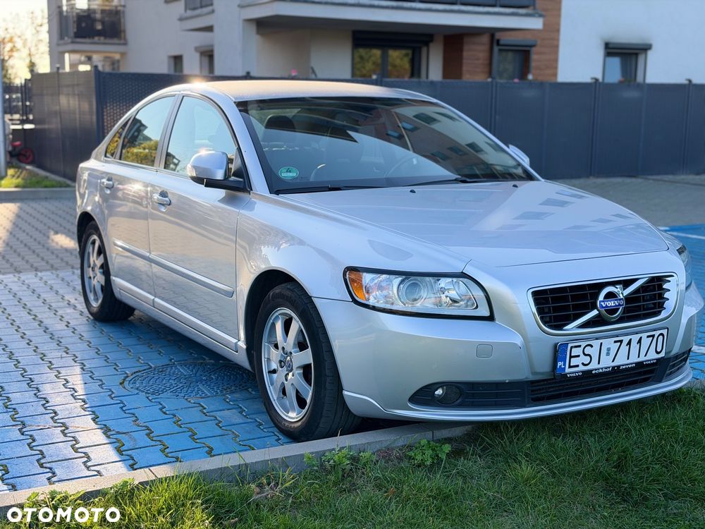 Volvo S40
