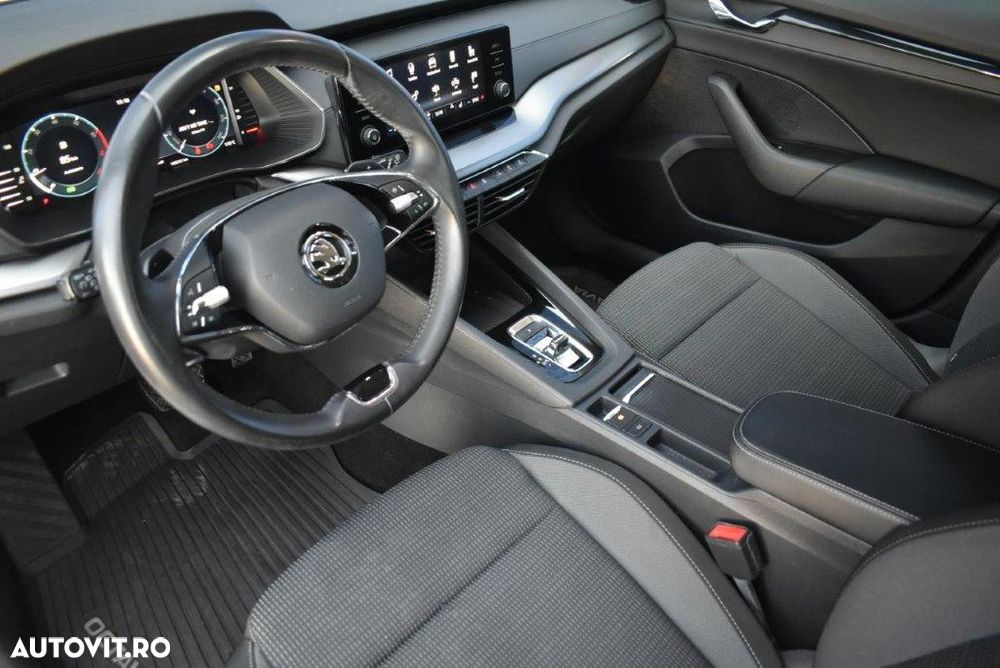 Skoda Octavia 1.0 TSI DSG Mild Hybrid Style - 10