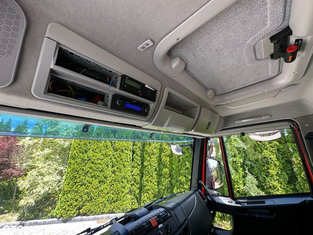 Iveco / EUROCARGO / 4X4 / 3X WYWROTKA / MANUAL / - 38