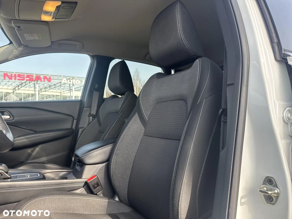 Nissan Qashqai 1.3 DIG-T MHEV N-Connecta Xtronic - 13