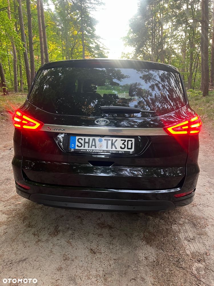 Ford S-Max 2.0 EcoBlue Titanium - 23