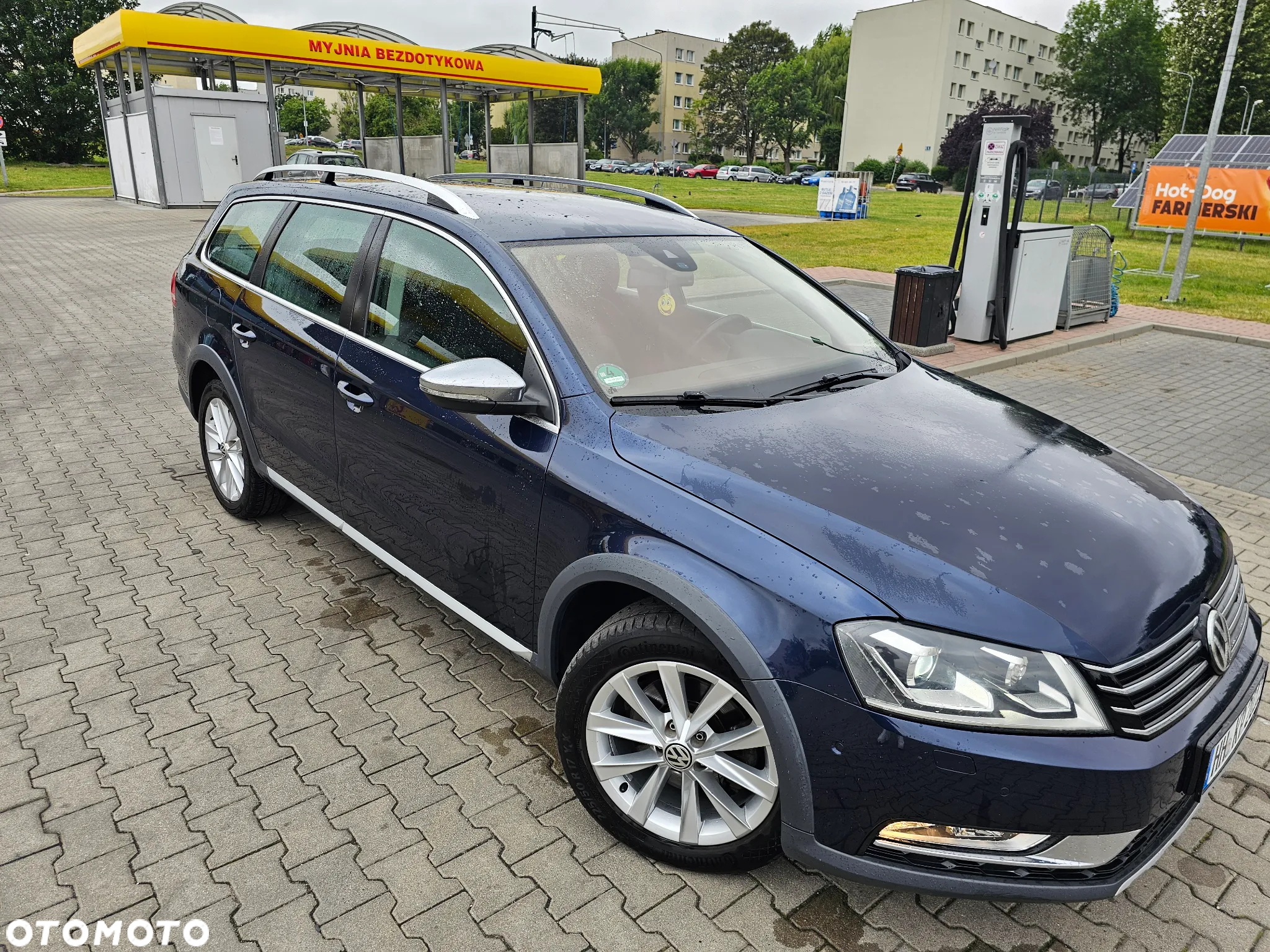 Volkswagen Passat 2.0 TDI Highline - 9