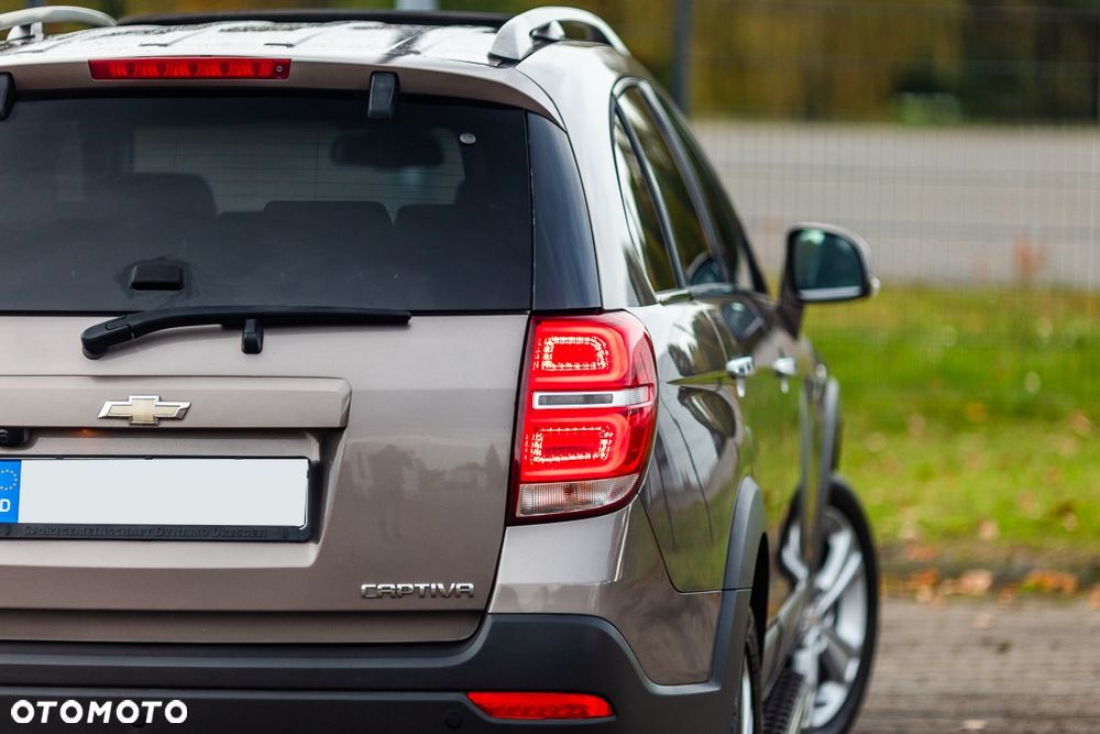 Chevrolet Captiva 2.2 d LTZ - 15