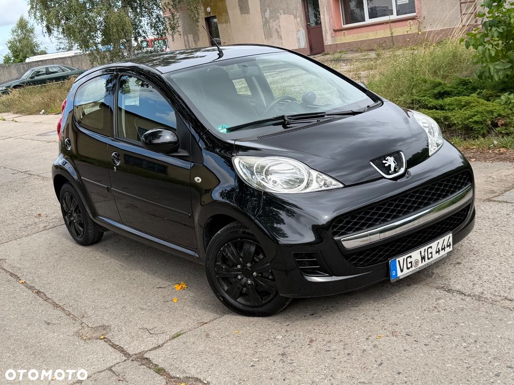Peugeot 107 70 Black&Silver - 21