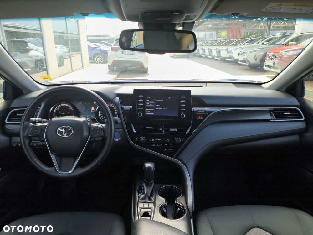 Toyota Camry 2.5 Hybrid Comfort CVT - 12