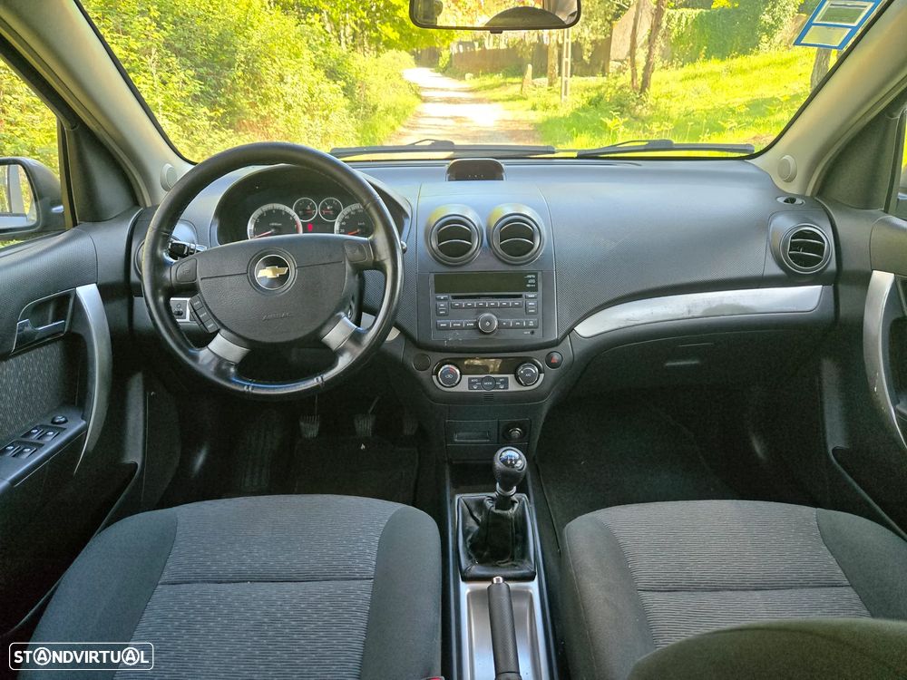 Chevrolet Aveo 1.4 LT - 4