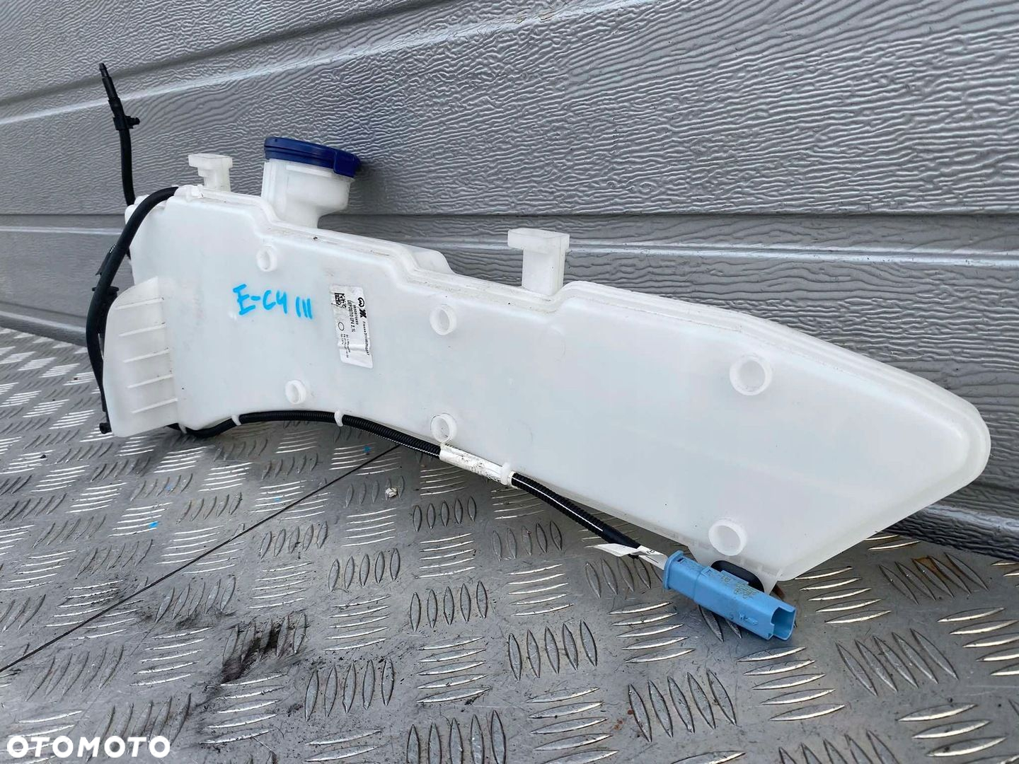 CITROEN E-C4 C4 III ZBIORNIK SPRYSKIWACZY 2023R 9833870480 - 2