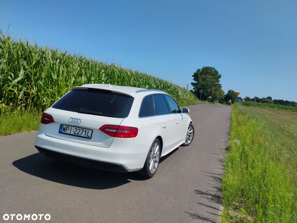 Audi A4 Avant 2.0 TDI DPF clean diesel multitronic S line Sportpaket - 16