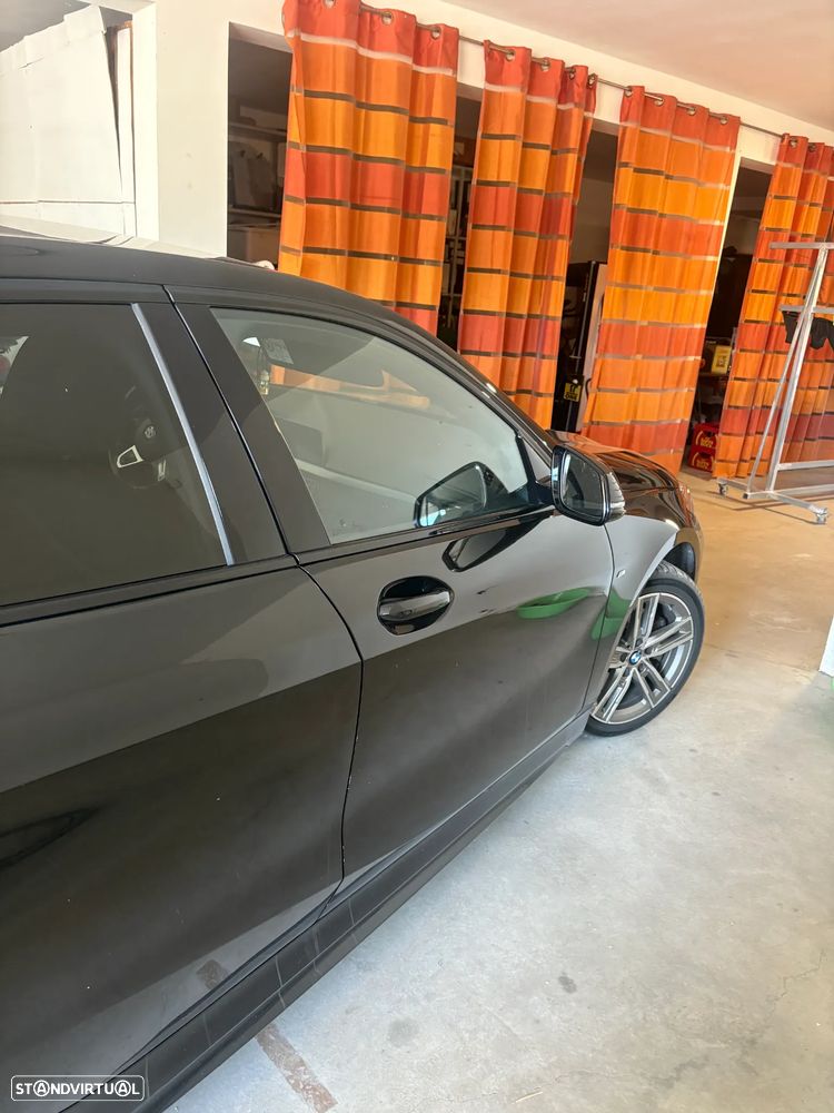BMW 116 d Pack Desportivo M - 2