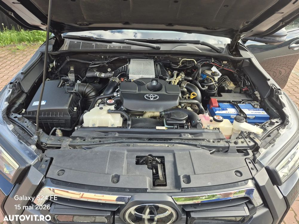 Toyota Hilux 2.8D 204CP 4x4 Double Cab AT Invincible - 18