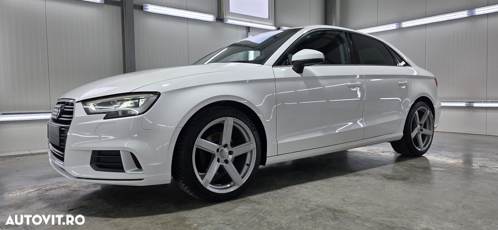 Audi A3 1.6 TDI (clean diesel) S tronic Ambiente - 18