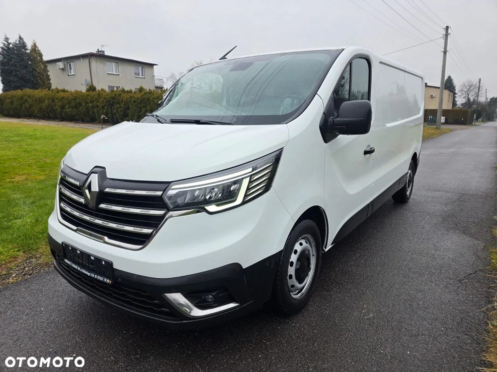 Renault Trafic - 1