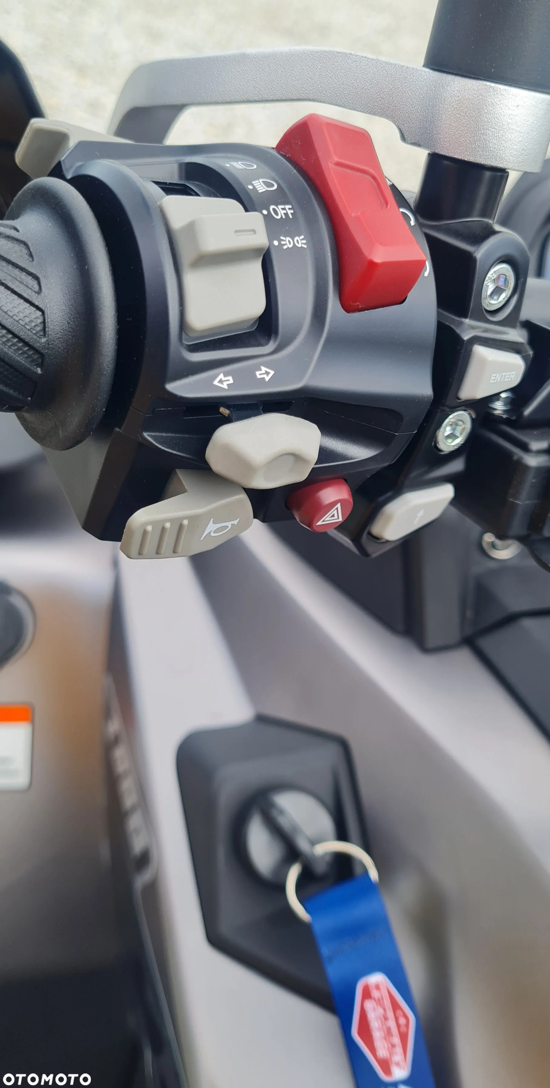 QJMOTOR SFA 1000 - 17