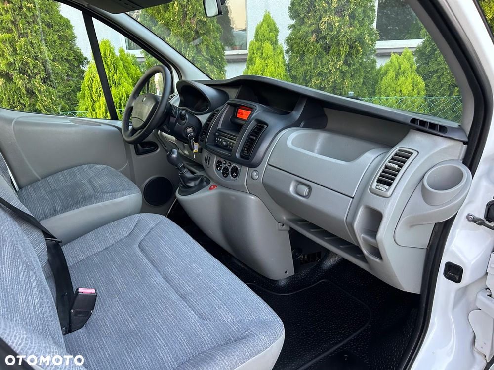 Renault Trafic - 24