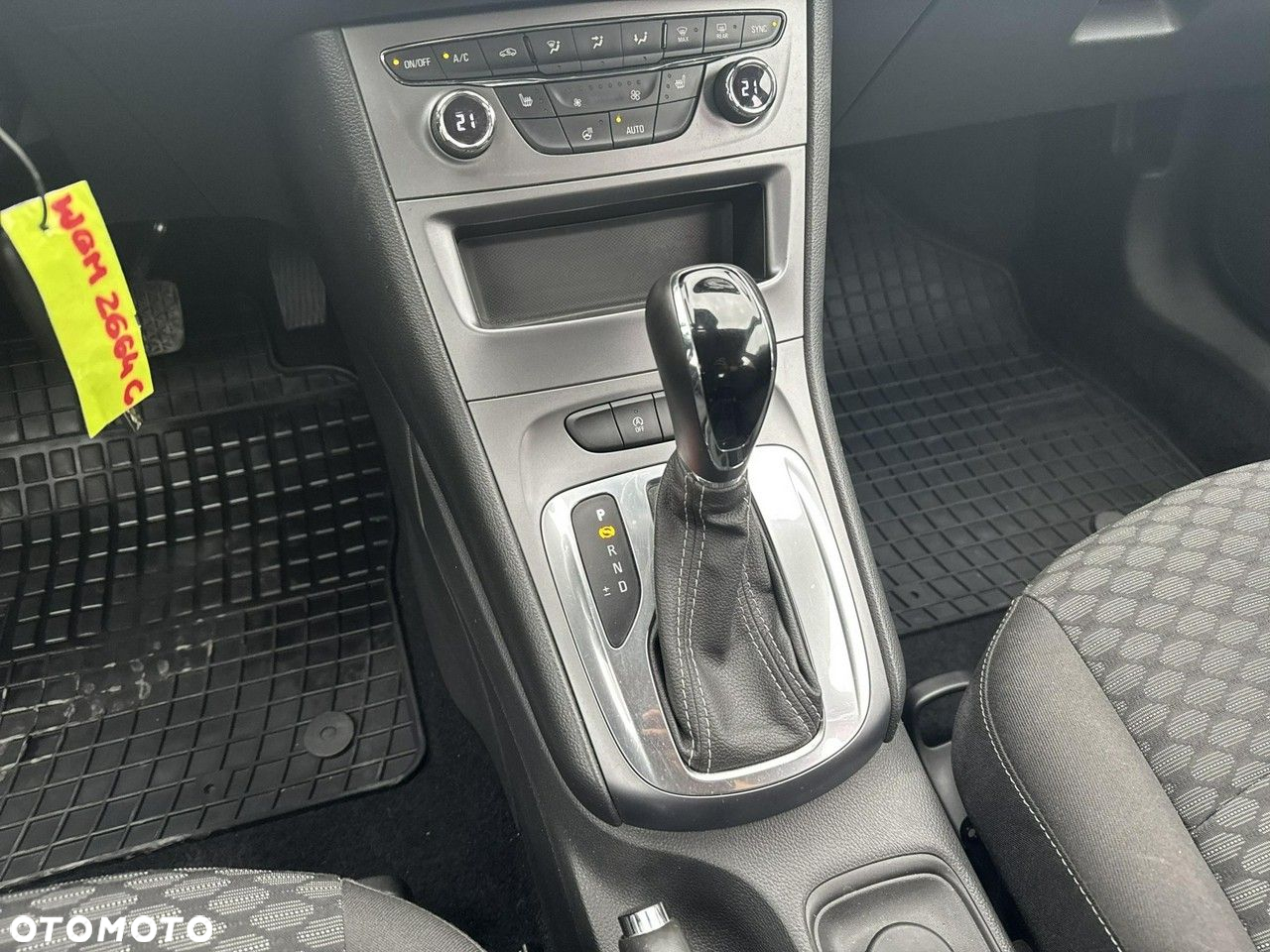 Opel Astra - 24