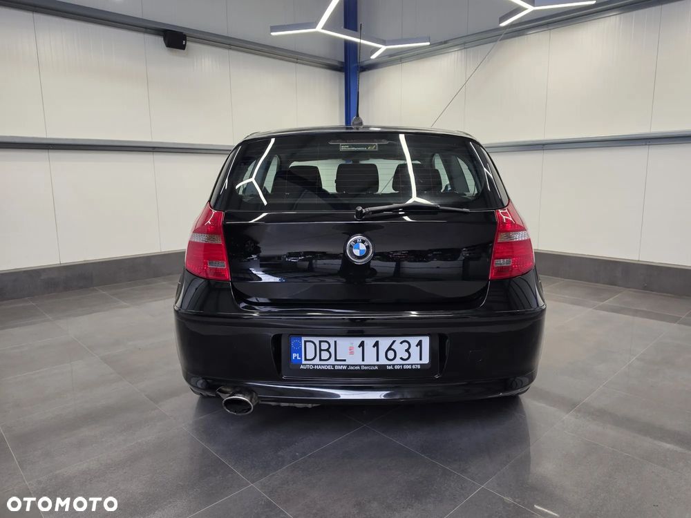 BMW Seria 1 118i - 11