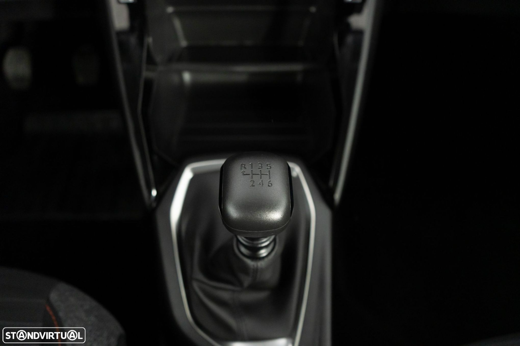 Peugeot 208 1.2 PureTech Active Pack - 25