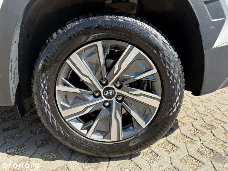 Hyundai Tucson 1.6 T-GDi HEV Executive 2WD - 33
