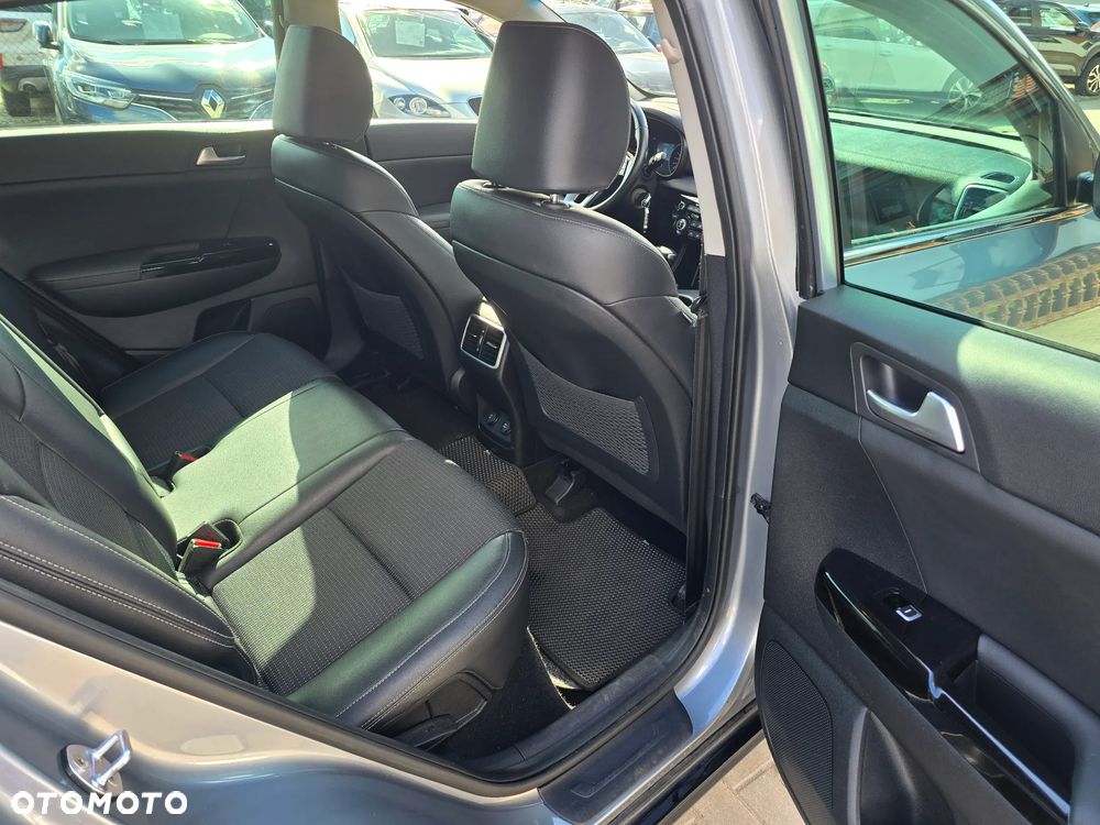 Kia Sportage - 10