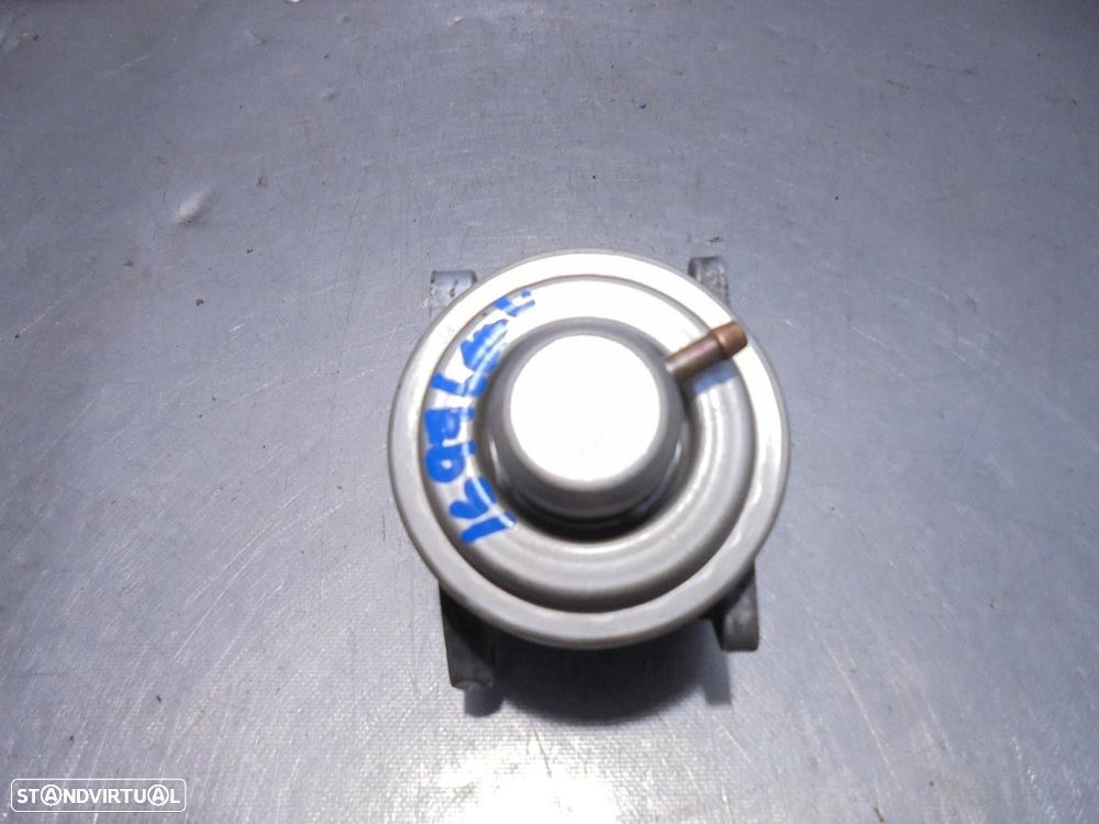 VALVULA EGR AUDI A3 2005 -038131501AN - 3