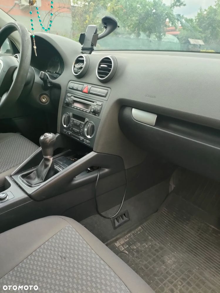 Audi A3 Sportback 1.6 Ambition - 7