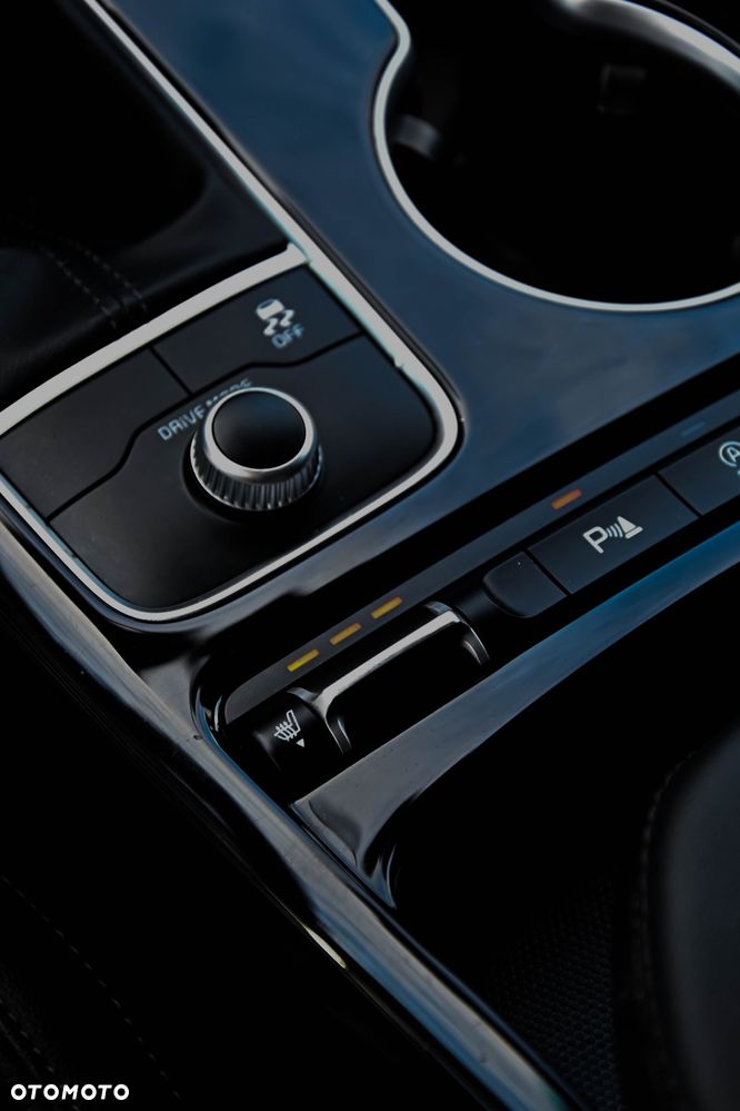 Kia Stinger - 29