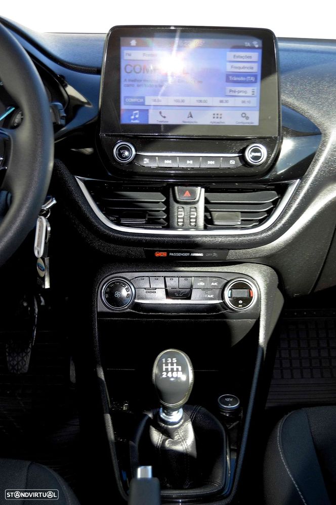 Ford Fiesta 1.5 TDCi Titanium - 21
