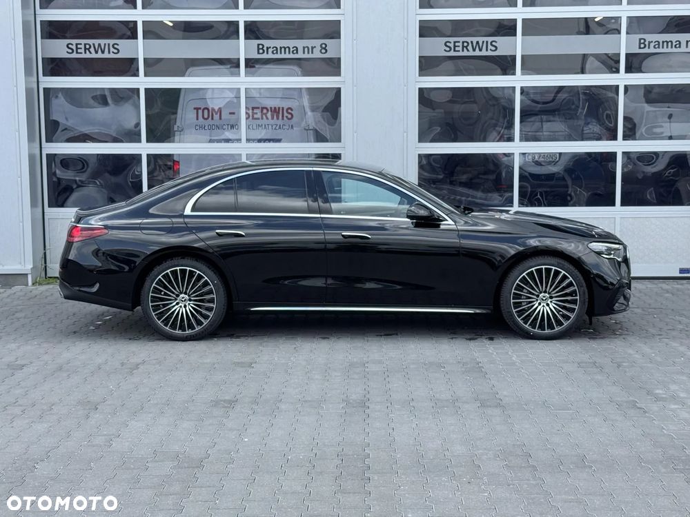 Mercedes-Benz Klasa E 300 PHEV 4-Matic AMG 9G-Tronic - 6
