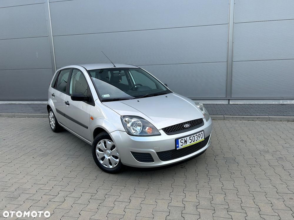 Ford Fiesta 1.3 - 5