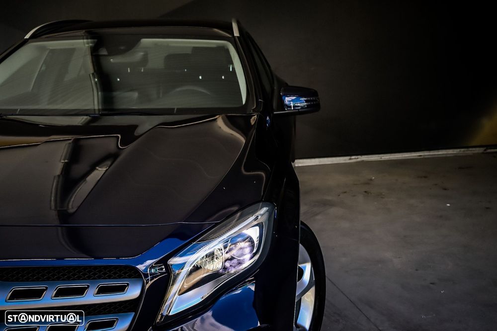 Mercedes-Benz GLA 180 d Urban - 9