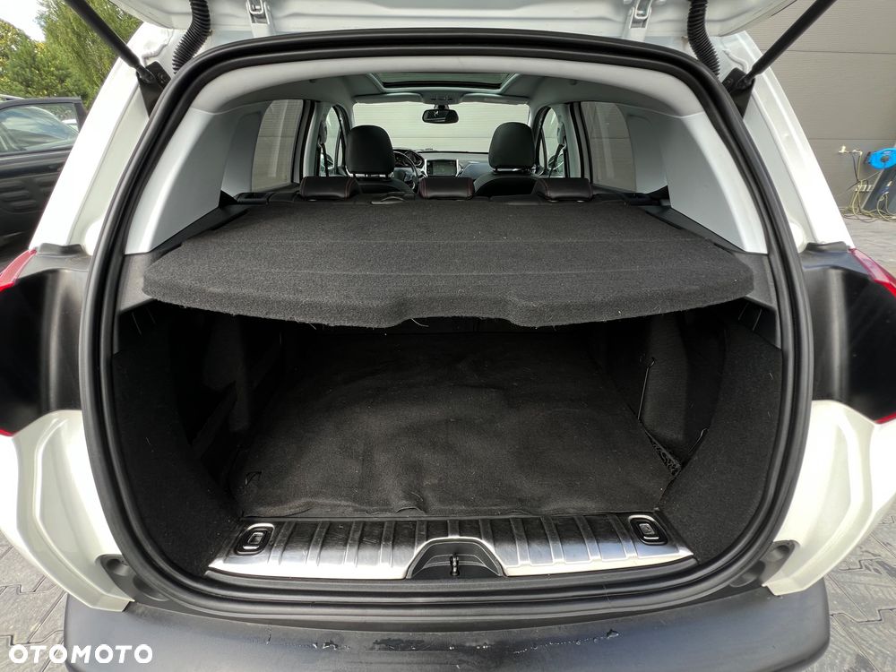 Peugeot 2008 PureTech 110 Stop&Start EAT6 GT-Line Edition - 32