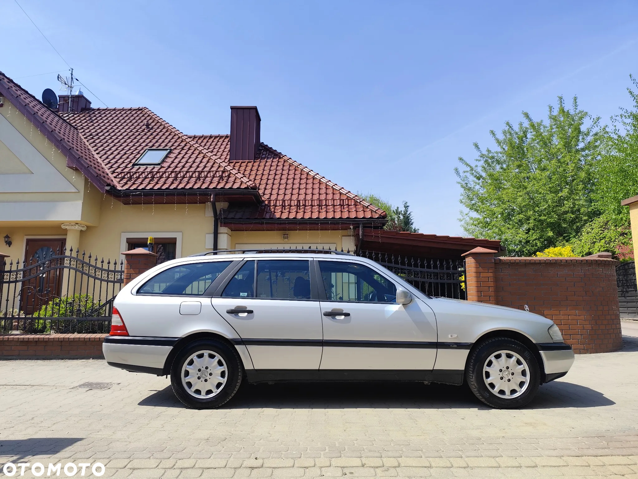 Mercedes-Benz Klasa C 180 T Classic - 2