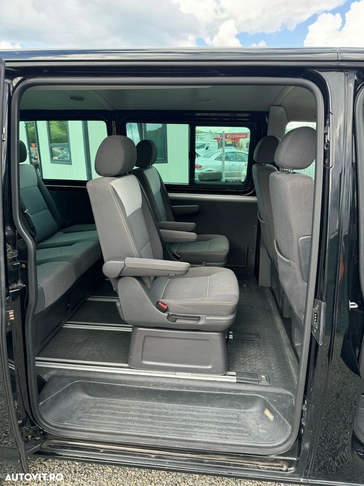 Volkswagen Multivan - 27