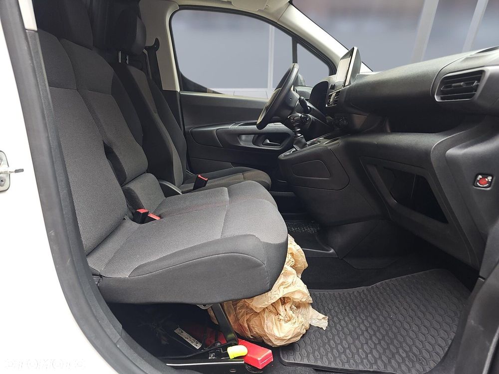 Toyota ProAce 2.0T 1.5 D-4D 100KM std Furgon Active - 9
