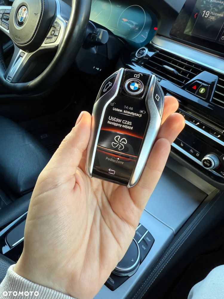 BMW Seria 5 530i xDrive M Sport sport - 31