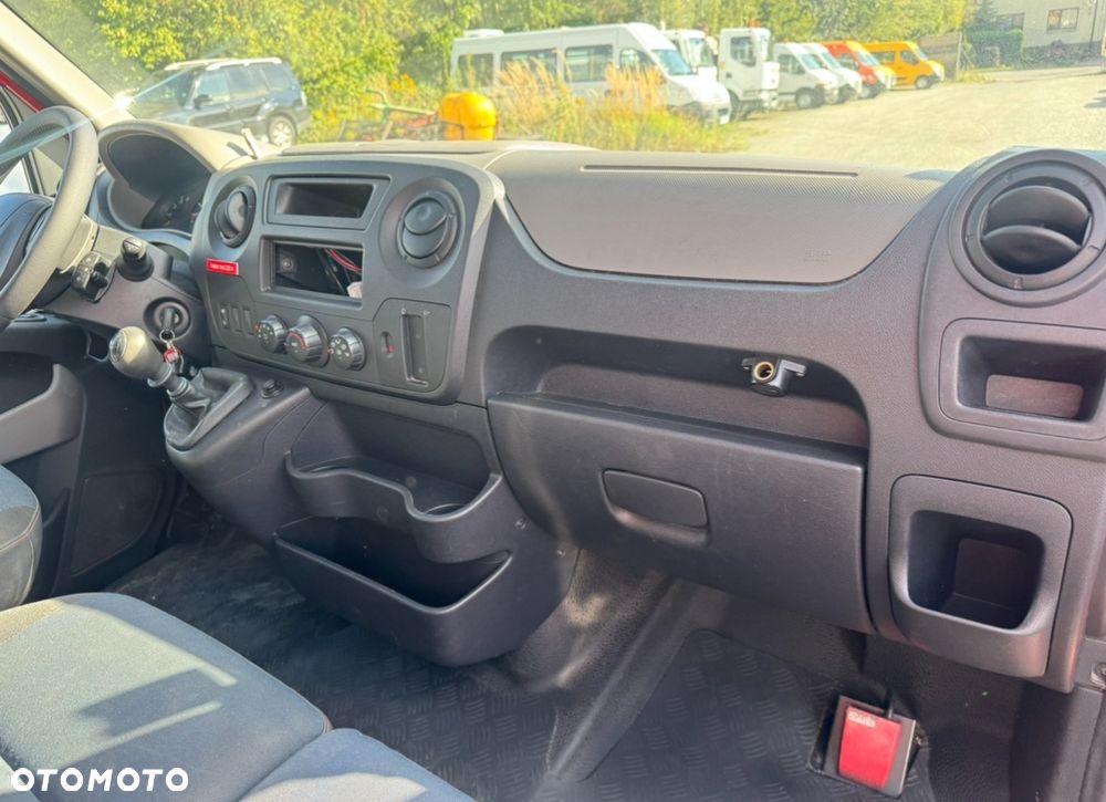 Renault Master 2016r. 2xDrzwi Przesuwne Klima Ambulans L3H2 Ambulance Karetka Pogotowie - 30