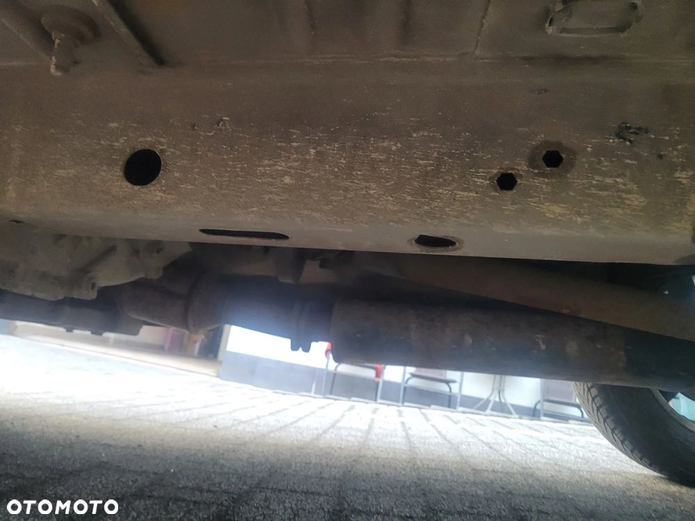 Jeep Cherokee 2.8 CRD Automatik Limited - 18