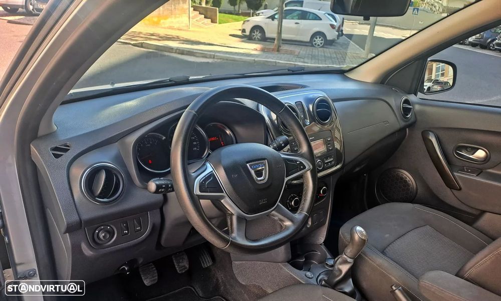 Dacia Sandero 0.9 TCe Comfort Bi-Fuel — fotografia 7