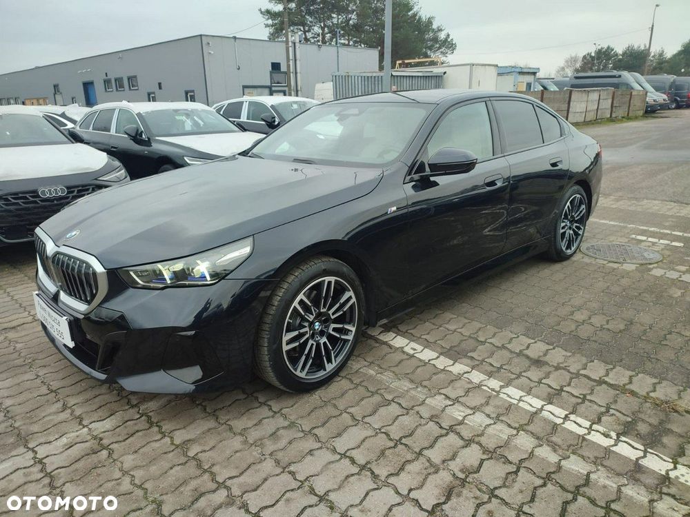 BMW Seria 5 - 22