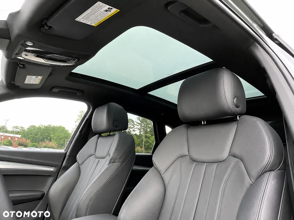 Audi Q5 45 TFSI quattro S tronic sport - 11