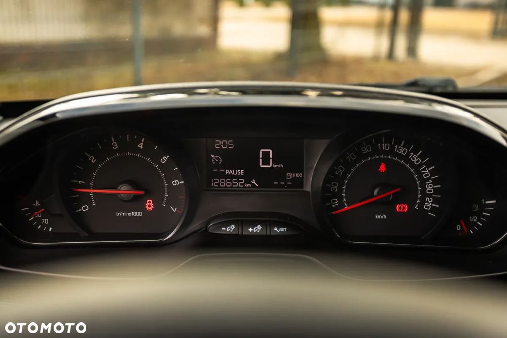Peugeot 208 68 VTI Active - 26