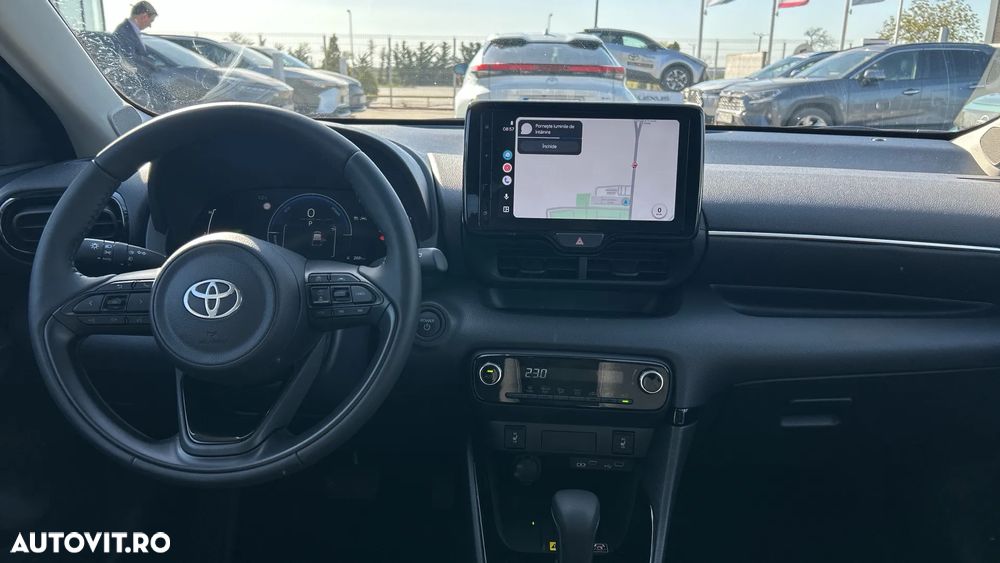 Toyota Yaris 1.5 VVT-i HSD Dynamic - 7