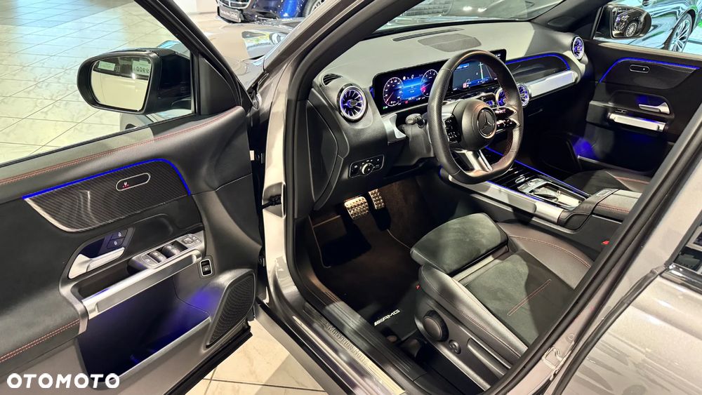 Mercedes-Benz GLB 200 AMG Line 7G-DCT - 11